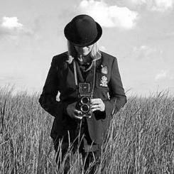 Aline Smithson
